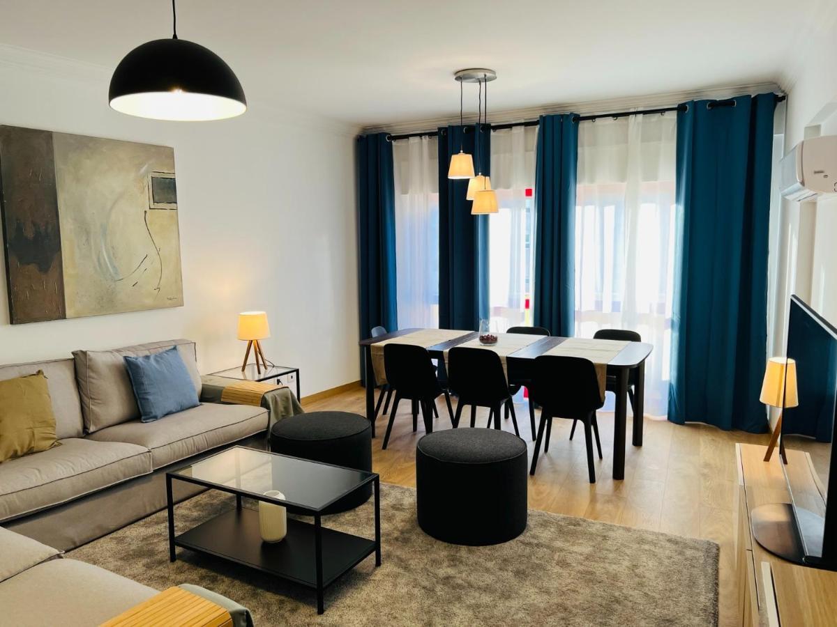 Beautiful Apartment - Family And Group Of Friends Povoa de Santa Iria Kültér fotó