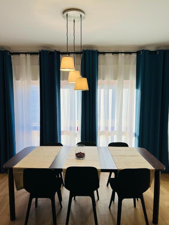 Beautiful Apartment - Family And Group Of Friends Povoa de Santa Iria Kültér fotó